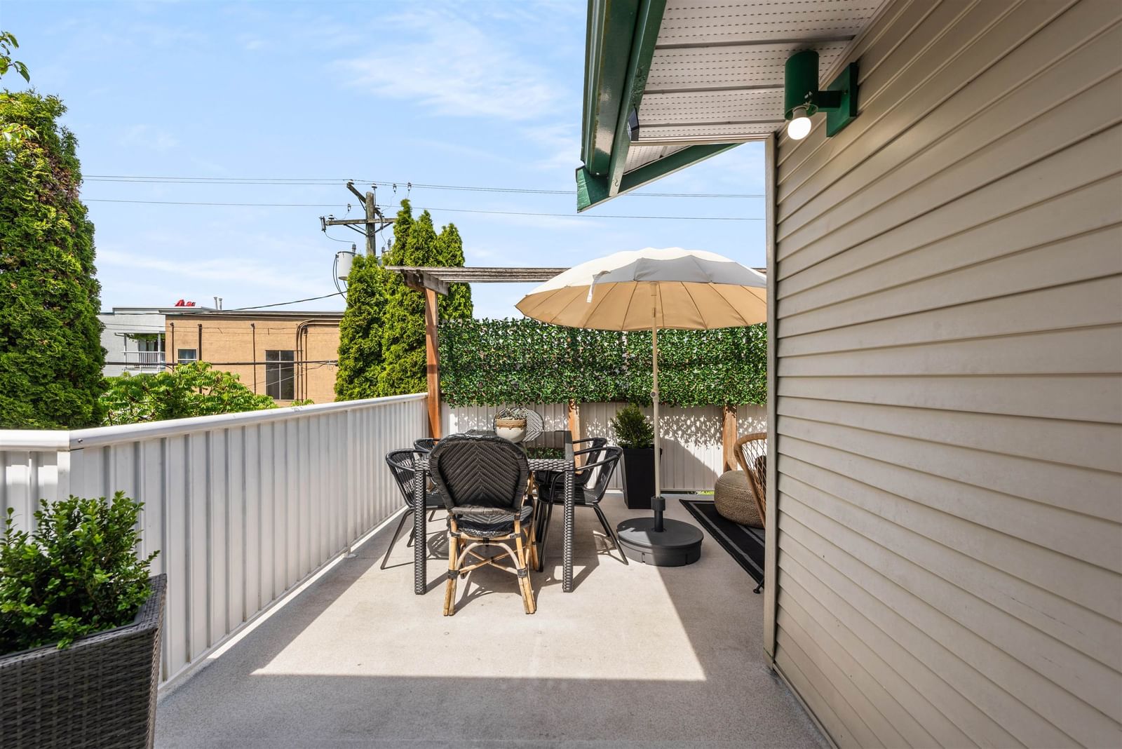 Listing Image 24