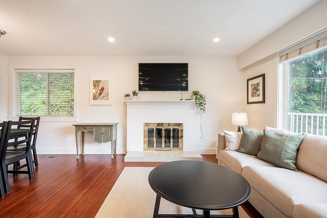 1096 Viney Road