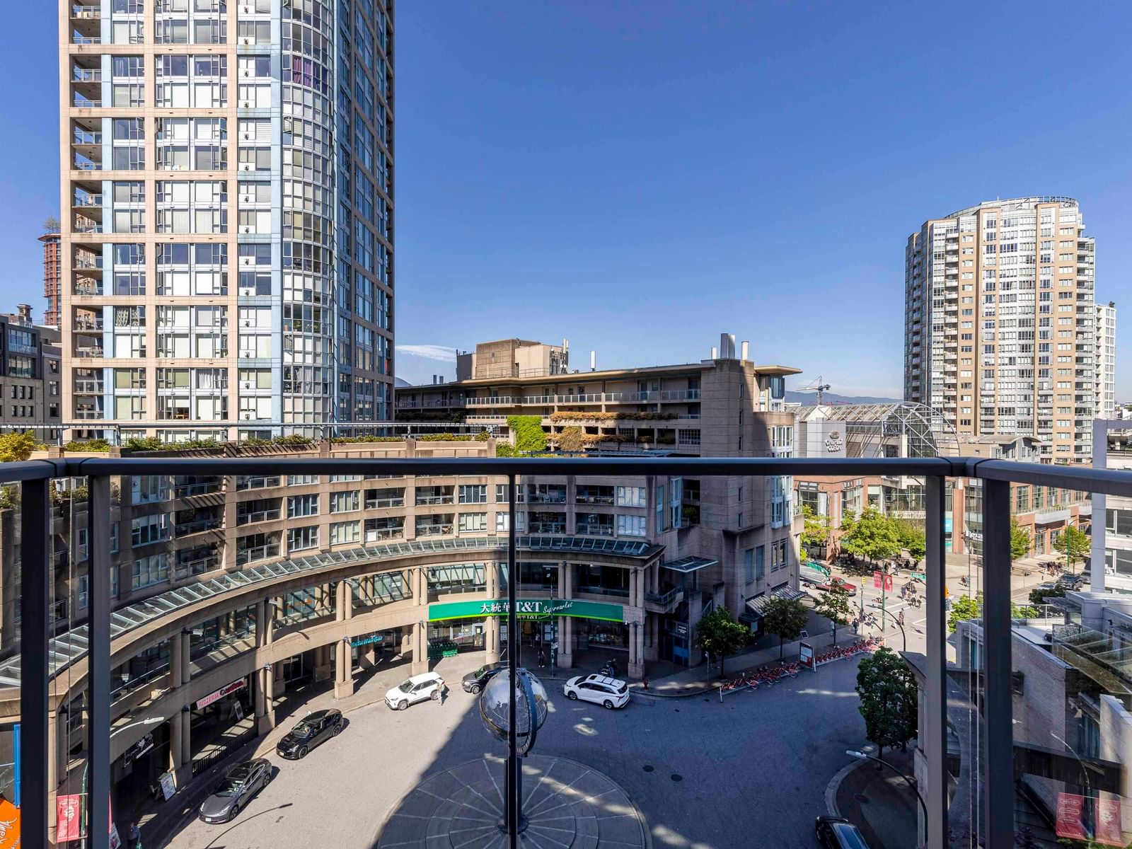Listing Image 10