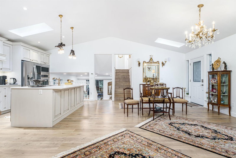 6780 Marine Drive, West Vancouver, V7W 2S9 | Image 3