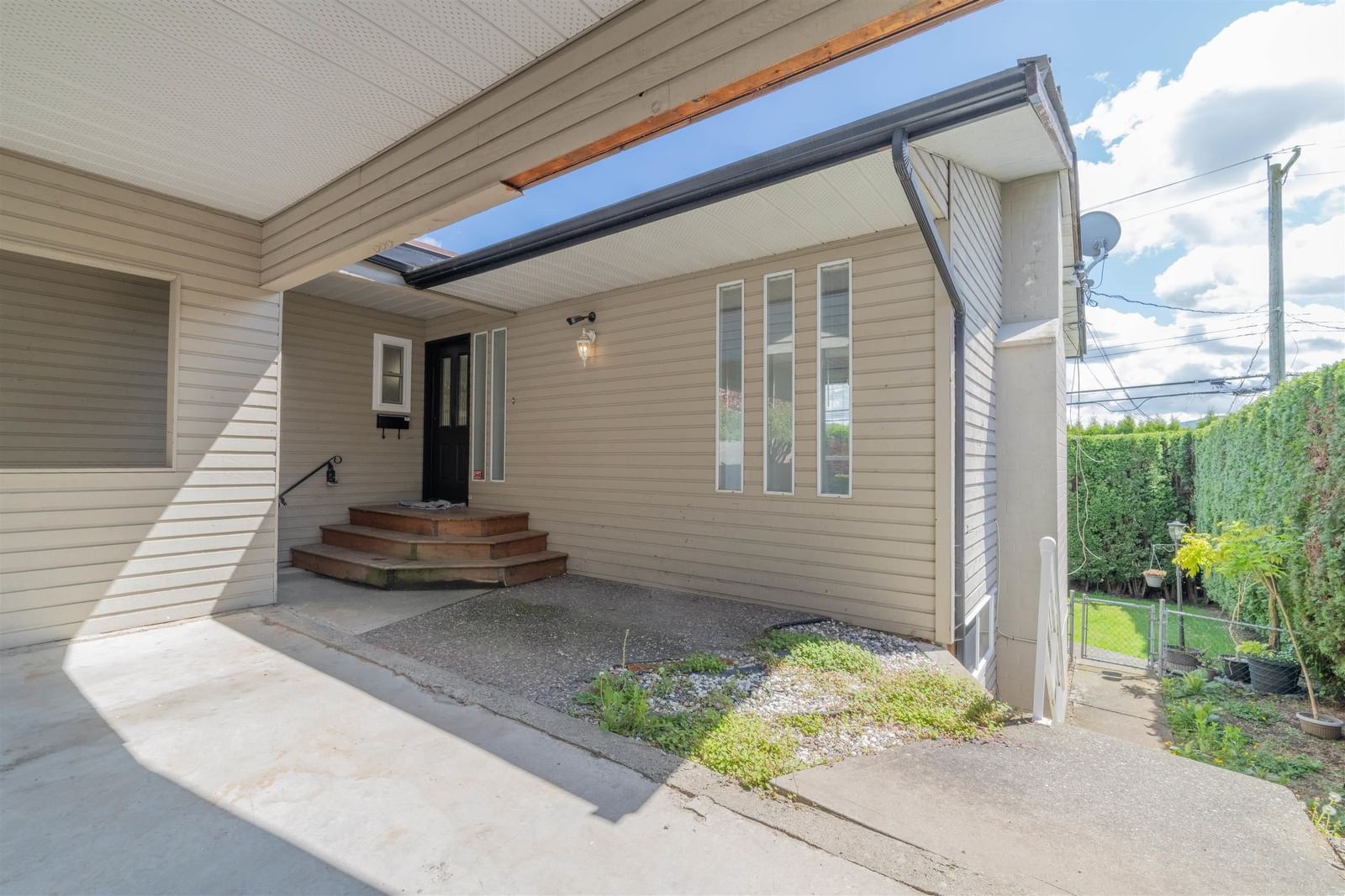 Listing Image 21