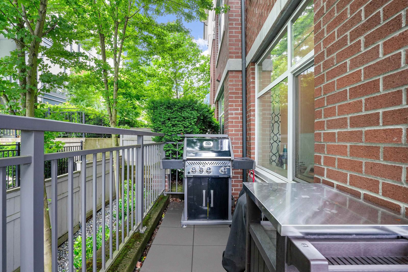 Listing Image 15