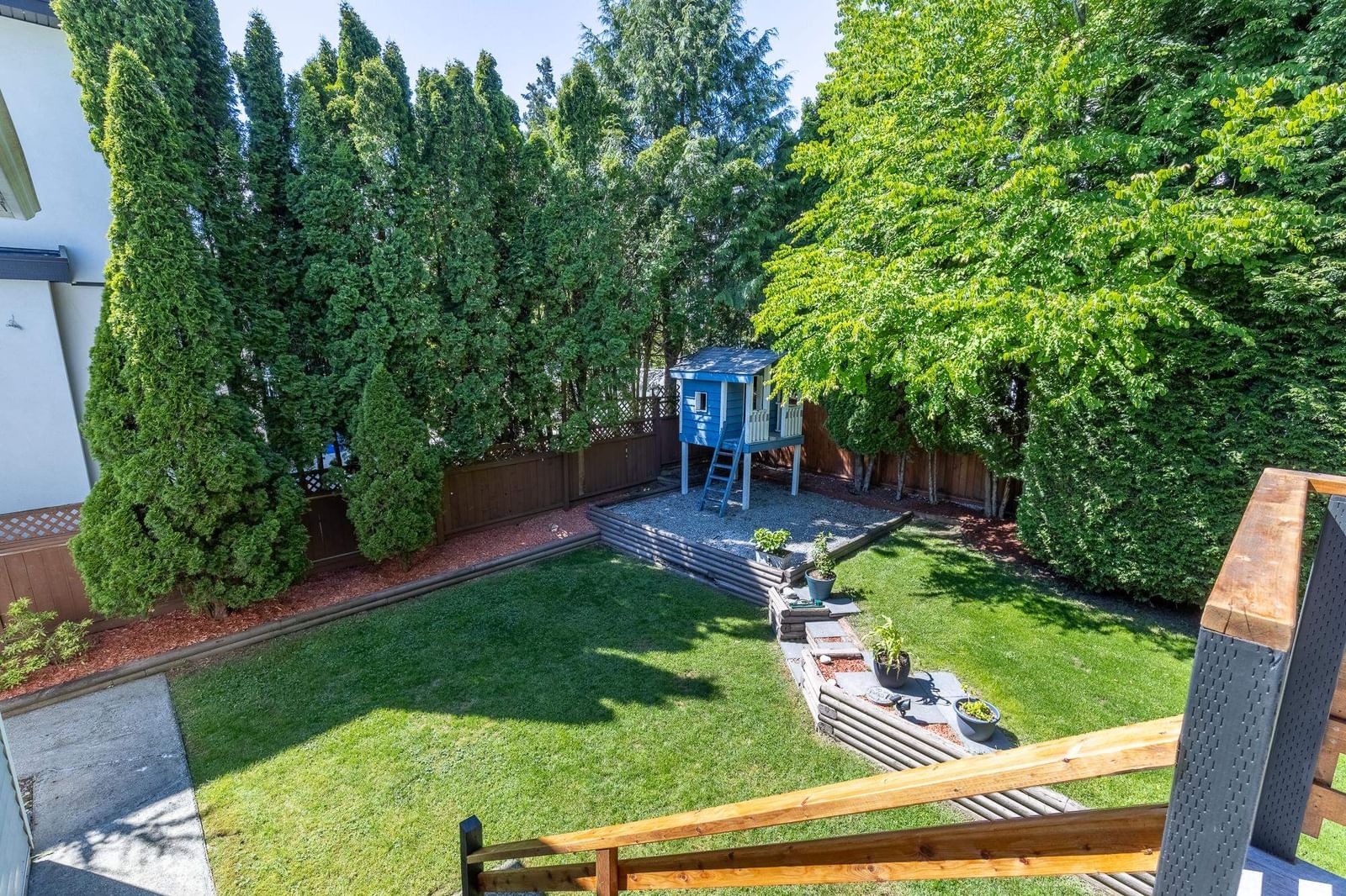 Listing Image 17