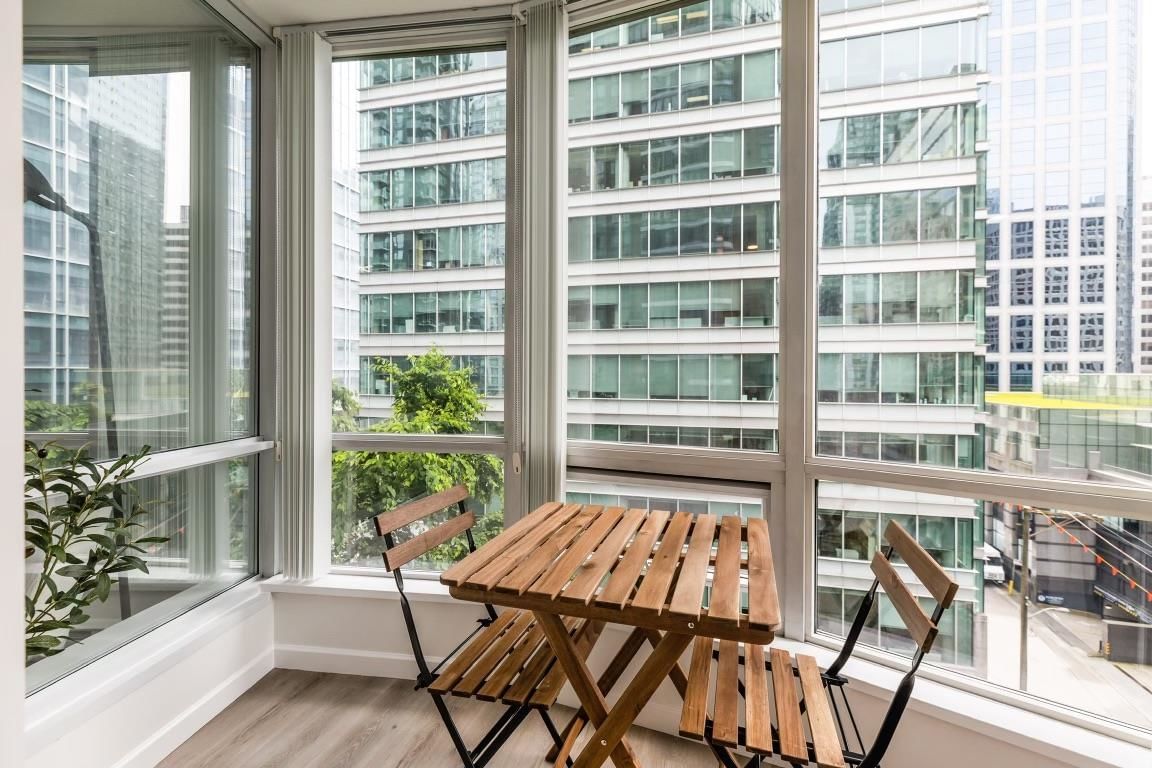 Listing Image 15