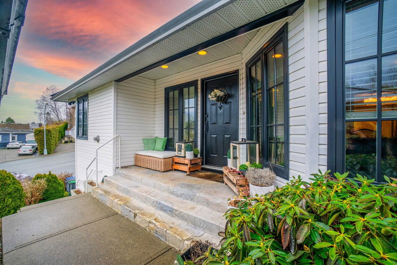 16071 8 Avenue, Surrey, V4A 1A1 | Image 3