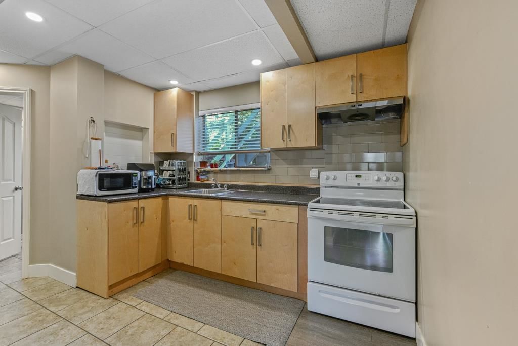 Listing Image 35