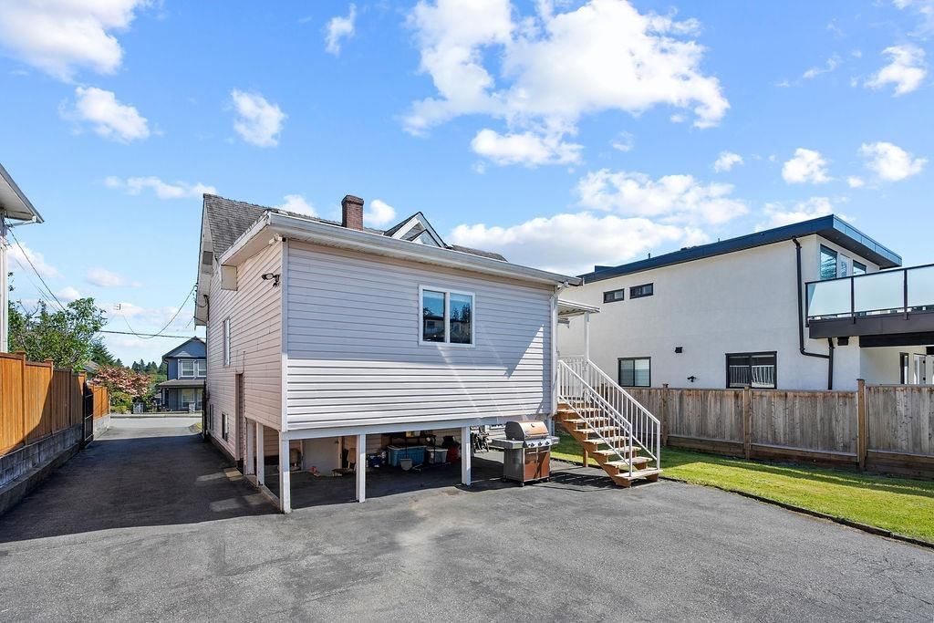 Listing Image 32