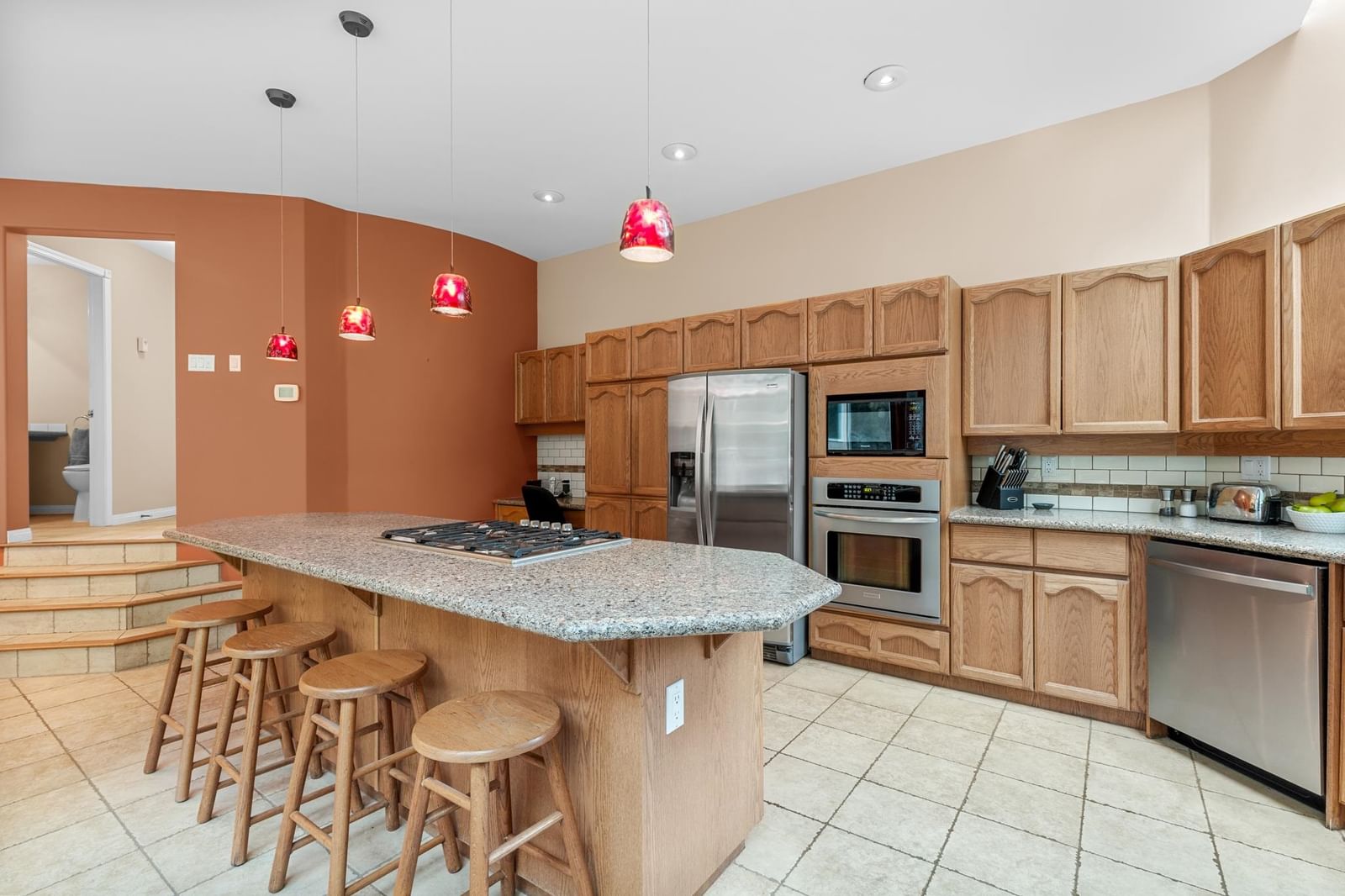 Listing Image 15