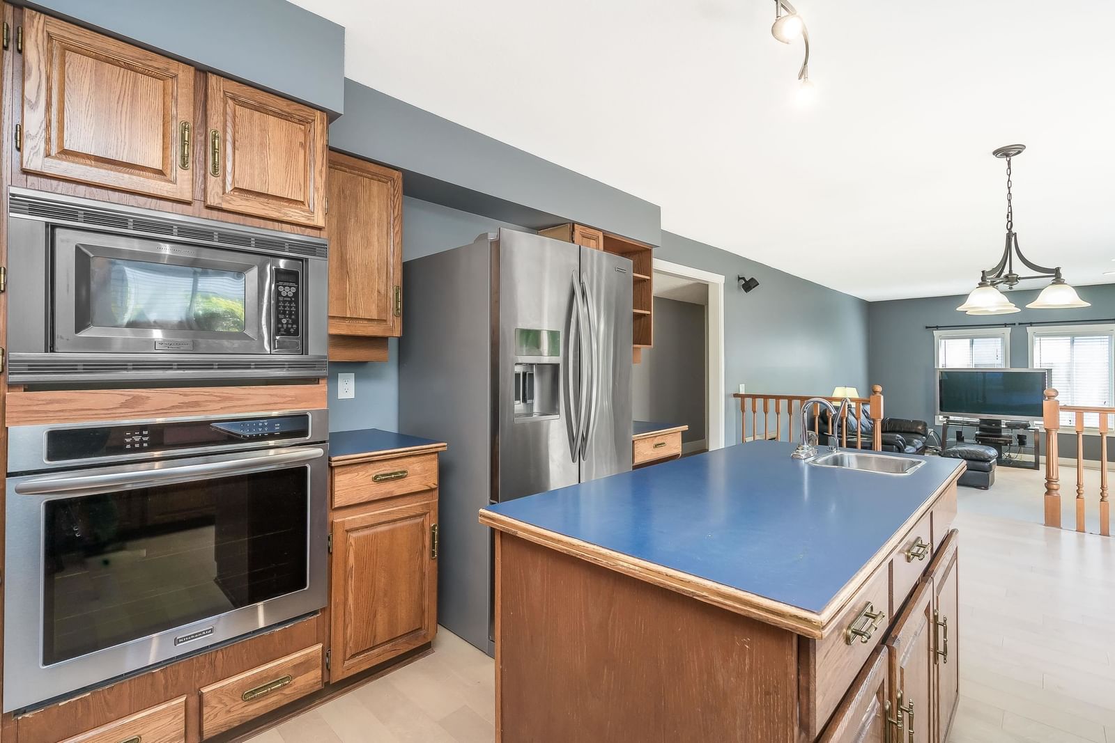 Listing Image 15