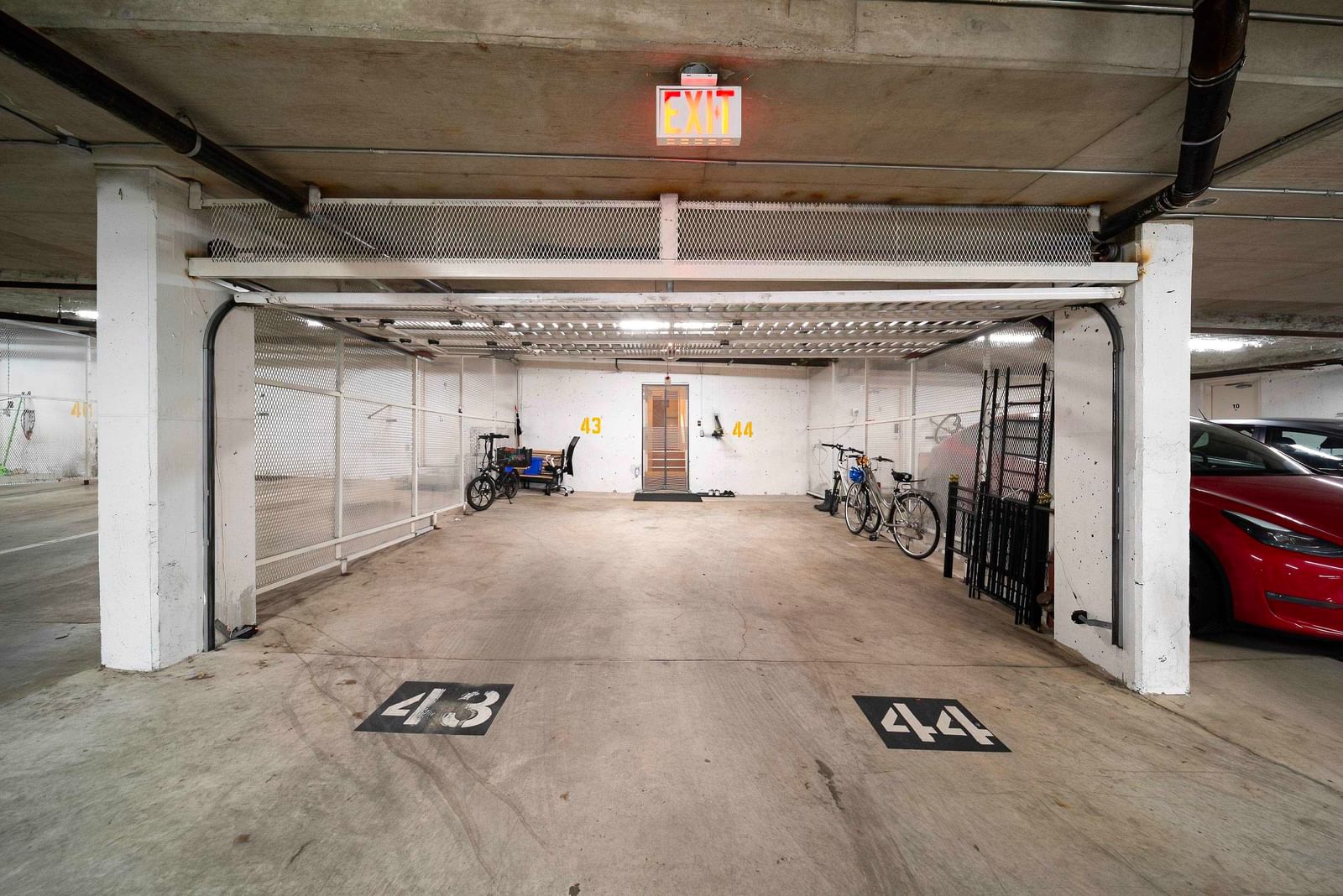Listing Image 18