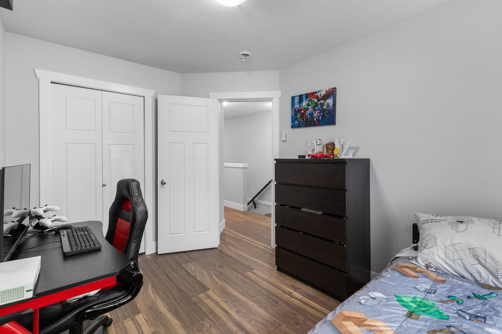 Listing Image 18