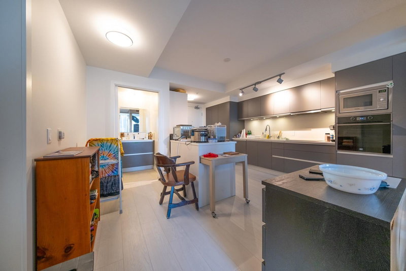 320 - 180 2nd Avenue, Vancouver, V5T 0K4 | Image 2