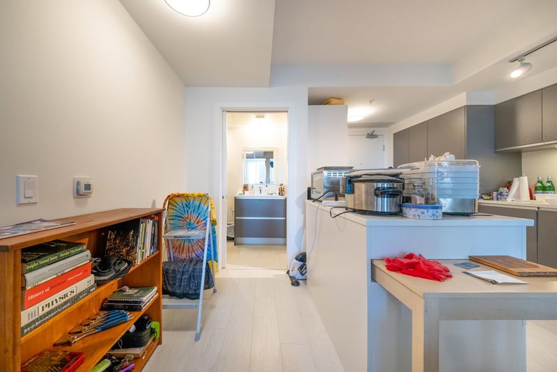 320 - 180 2nd Avenue, Vancouver, V5T 0K4 | Image 3