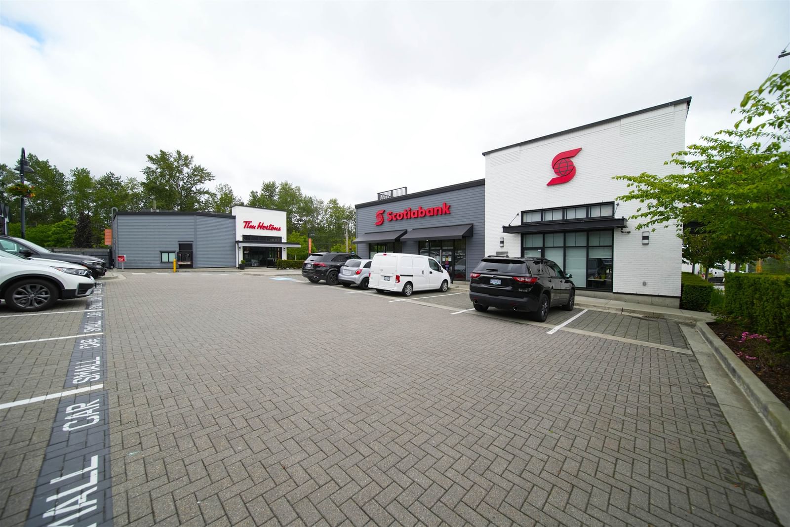 Listing Image 37