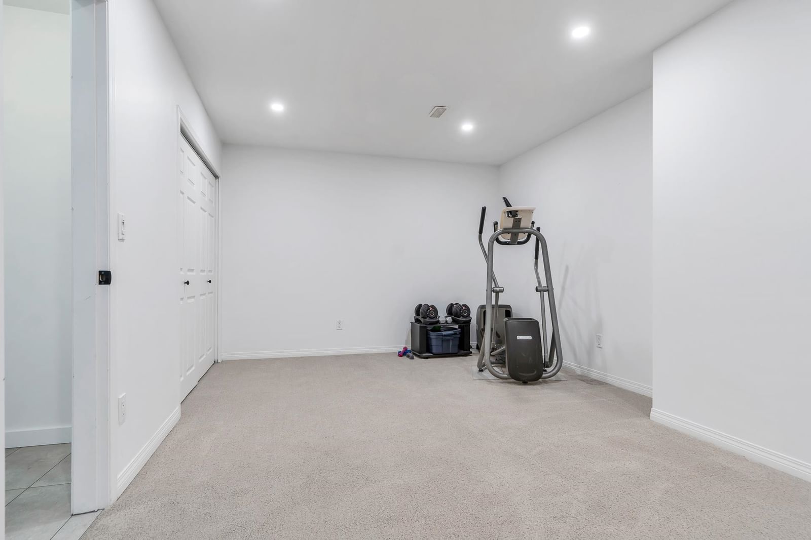 Listing Image 24