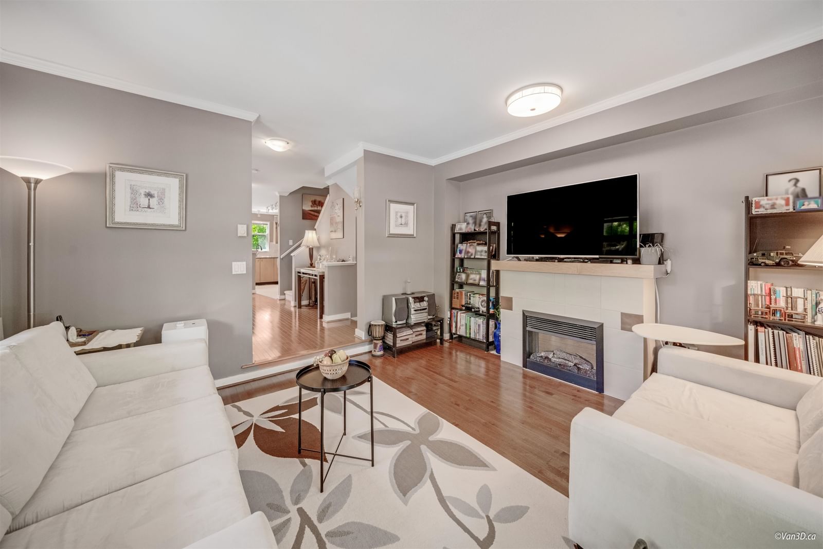 Listing Image 11