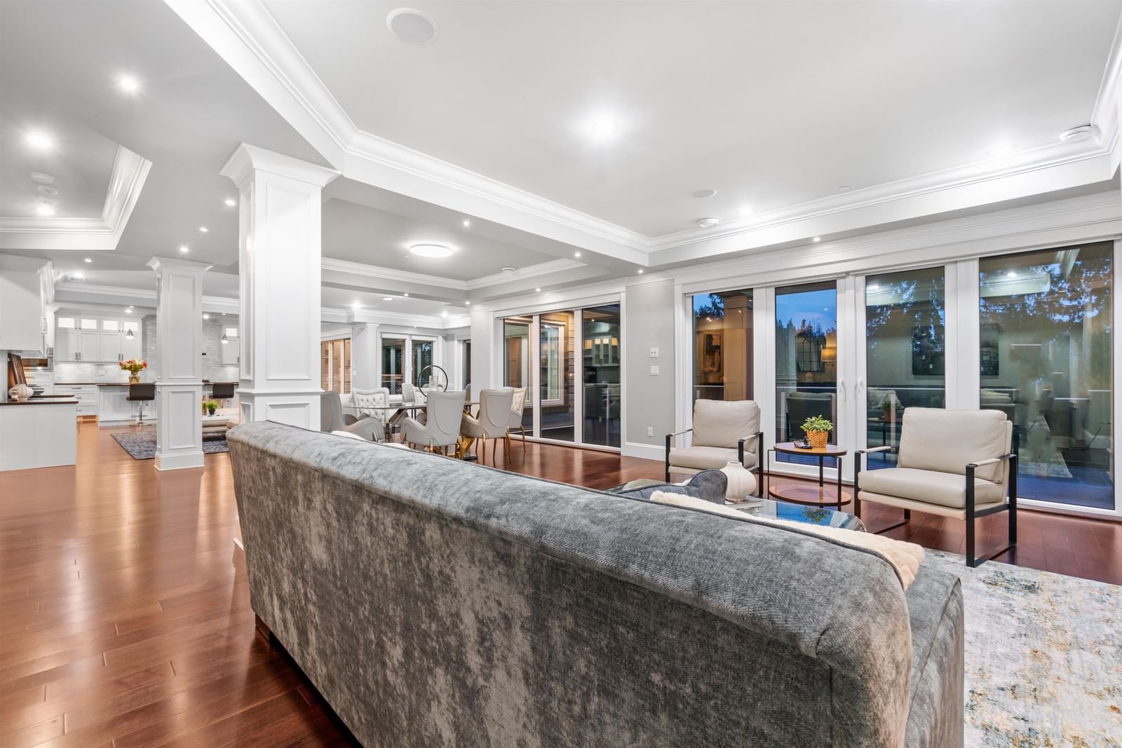 Listing Image 19