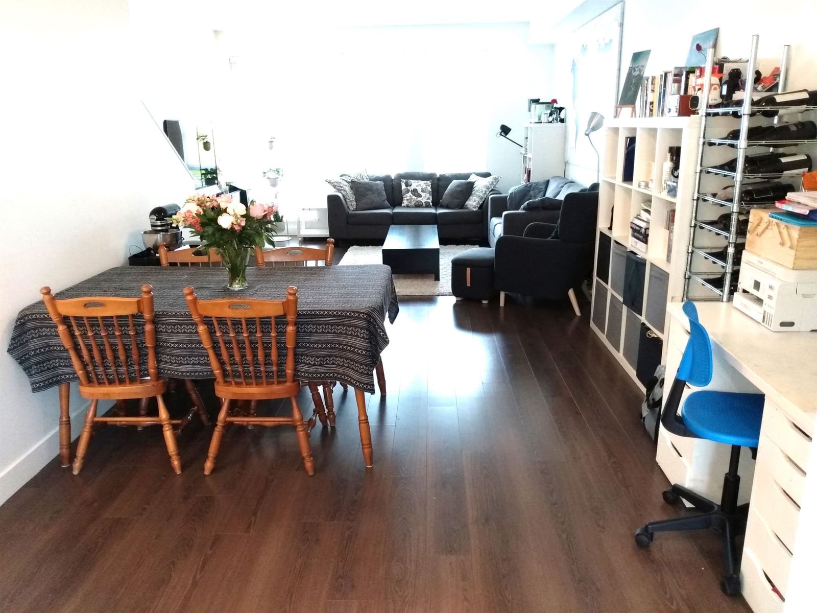 Listing Image 9