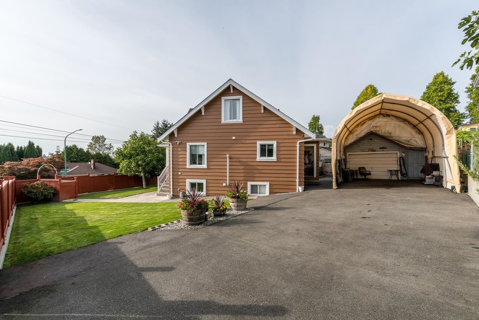 Listing Image 20