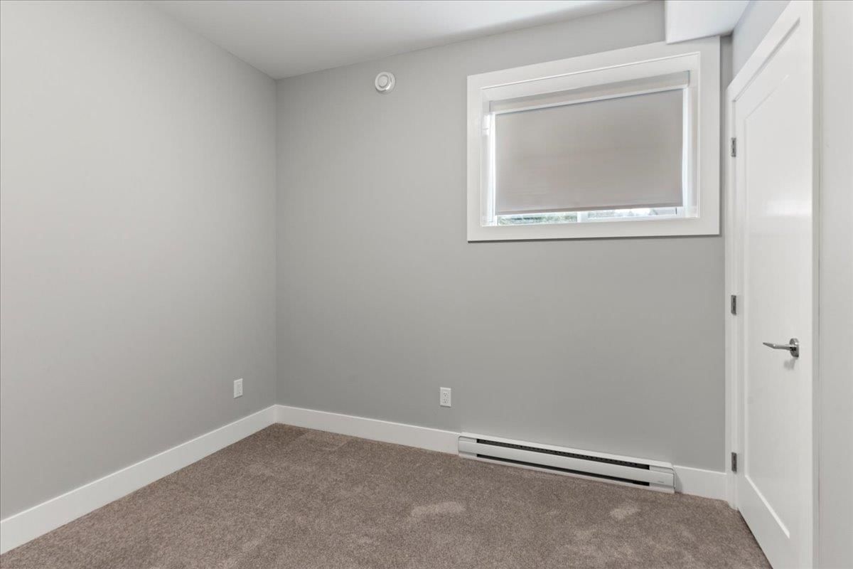 Listing Image 28