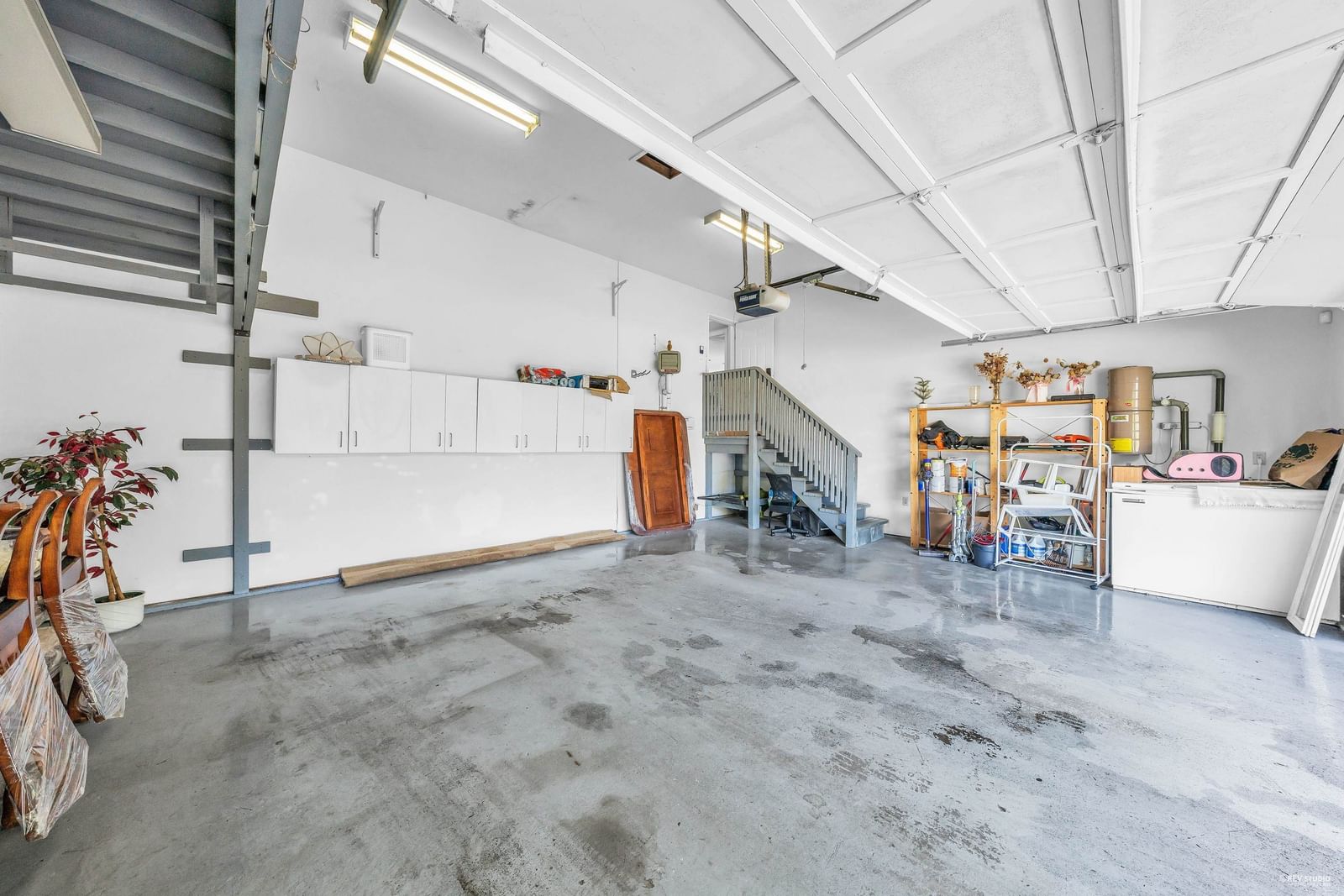 Listing Image 24