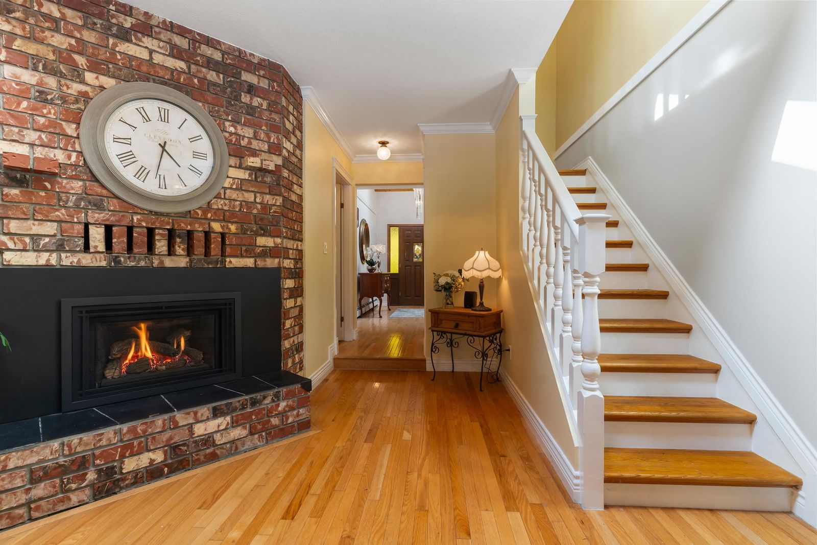 Listing Image 11