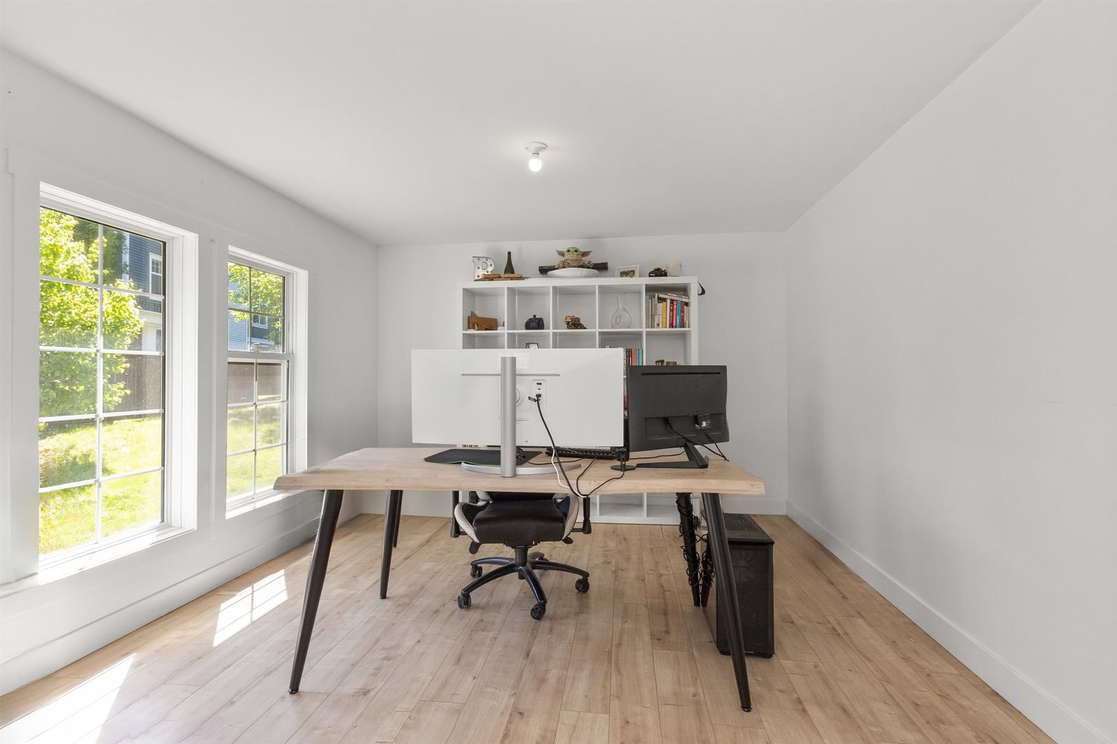 Listing Image 17