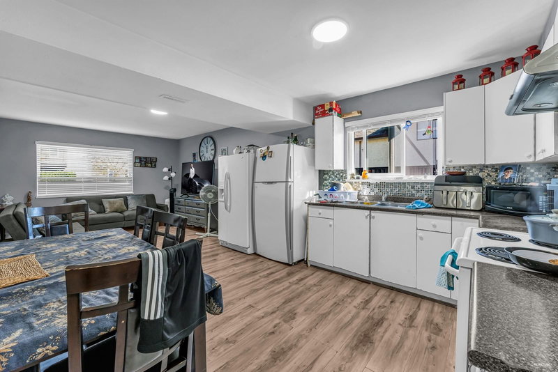 13572 68 Avenue, Surrey, V3W 2G3 | Image 2