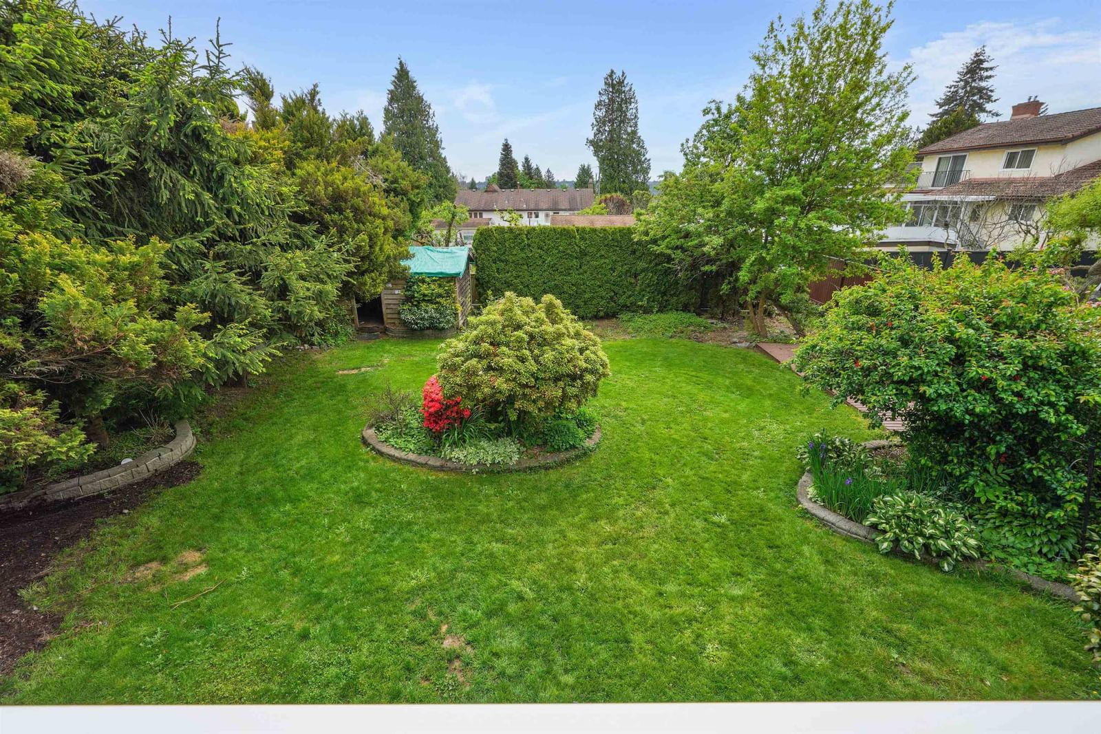 Listing Image 33