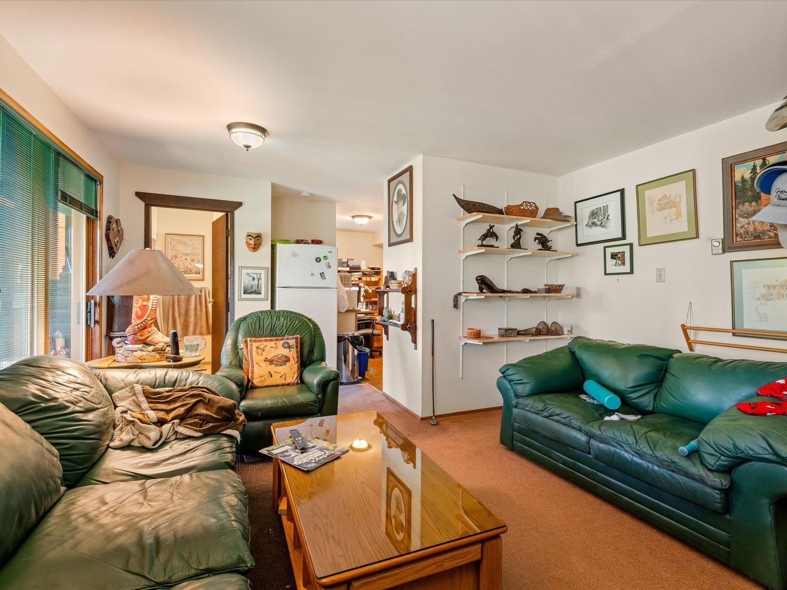 Listing Image 21