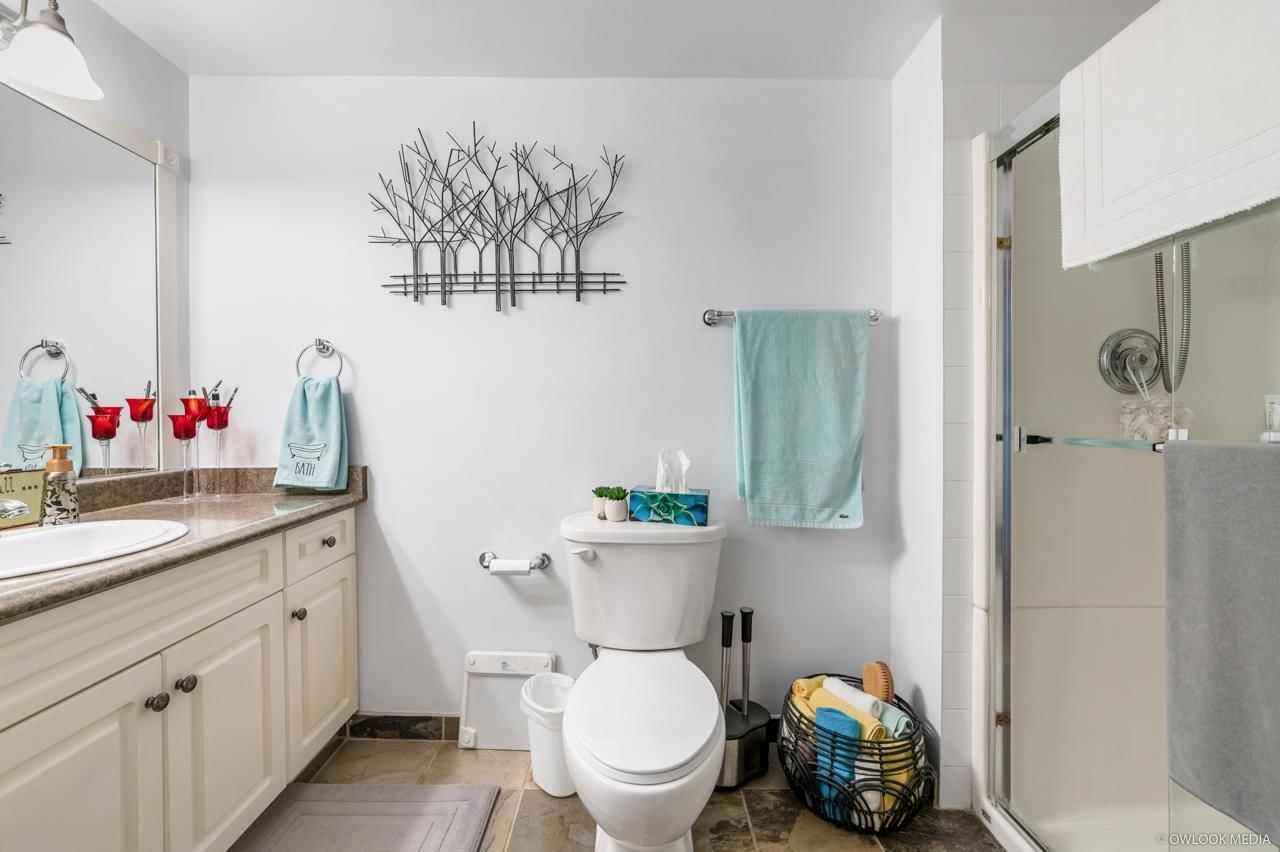 Listing Image 26