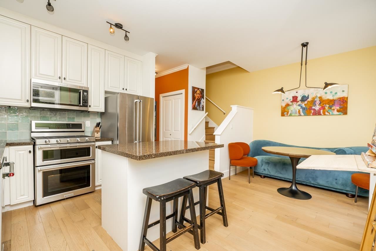 Listing Image 13
