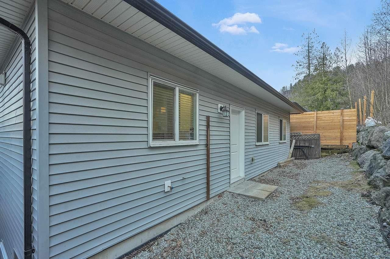 Listing Image 24
