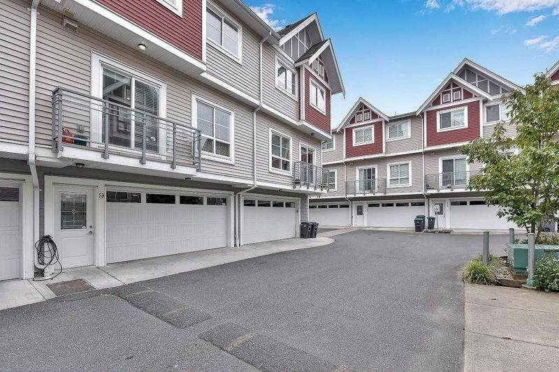 14320 103a Avenue #9, Surrey, British Columbia (MLS R2894415)