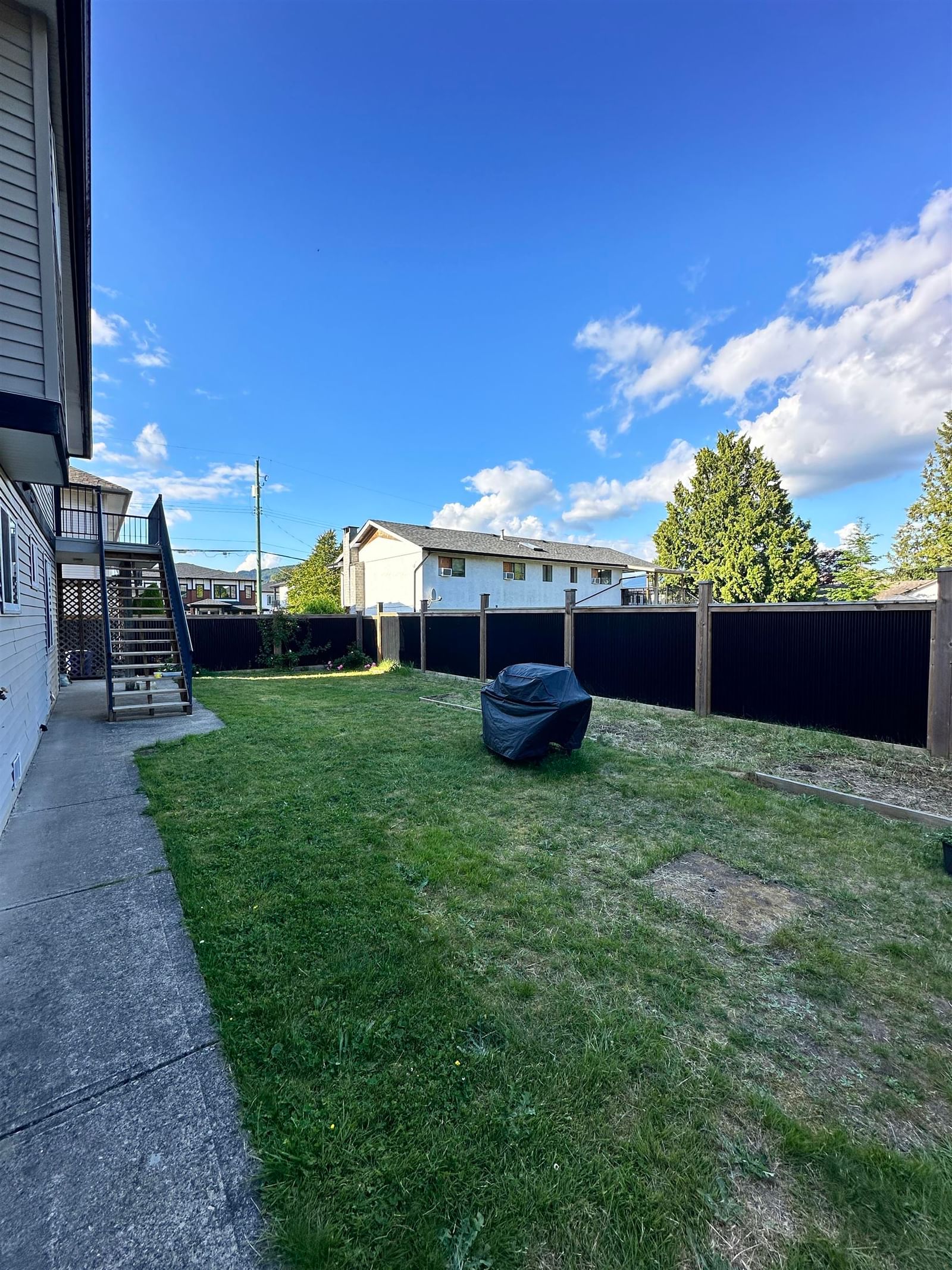 Listing Image 28