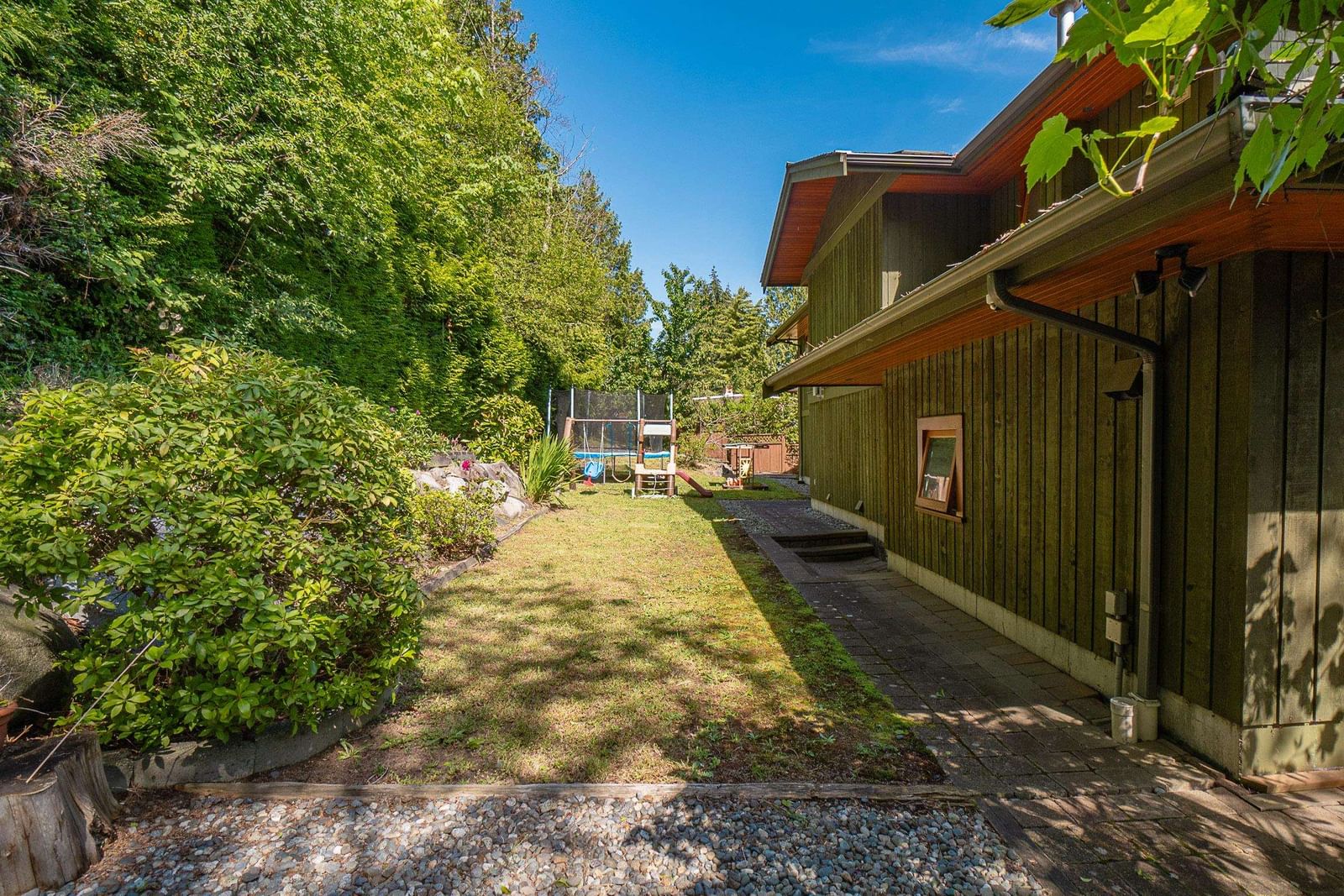 Listing Image 38