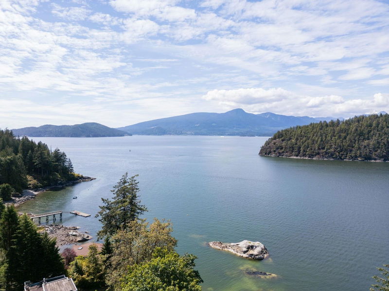 1558 Mount Gardner Road, Bowen Island, British Columbia (MLS R2894501)