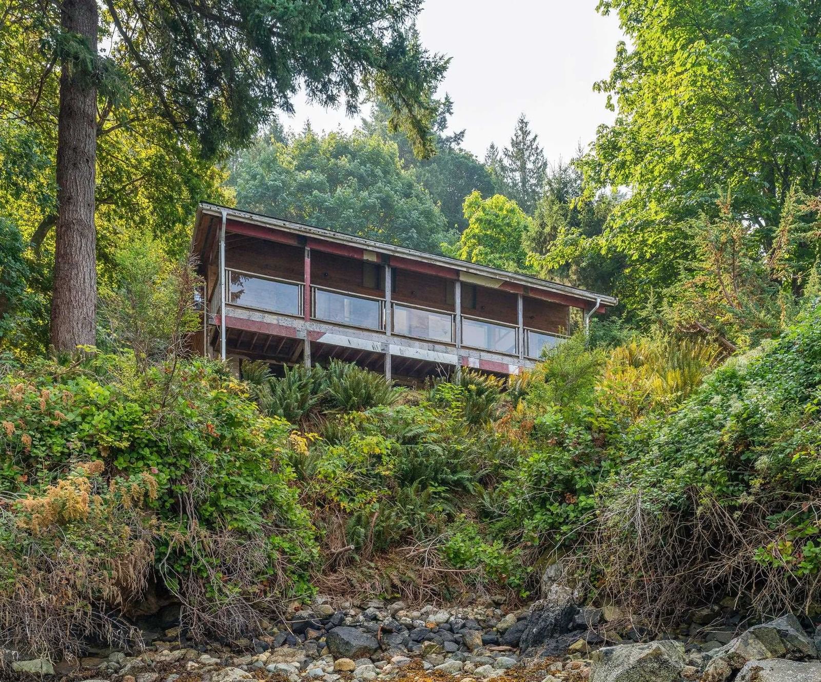 Listing Image 8