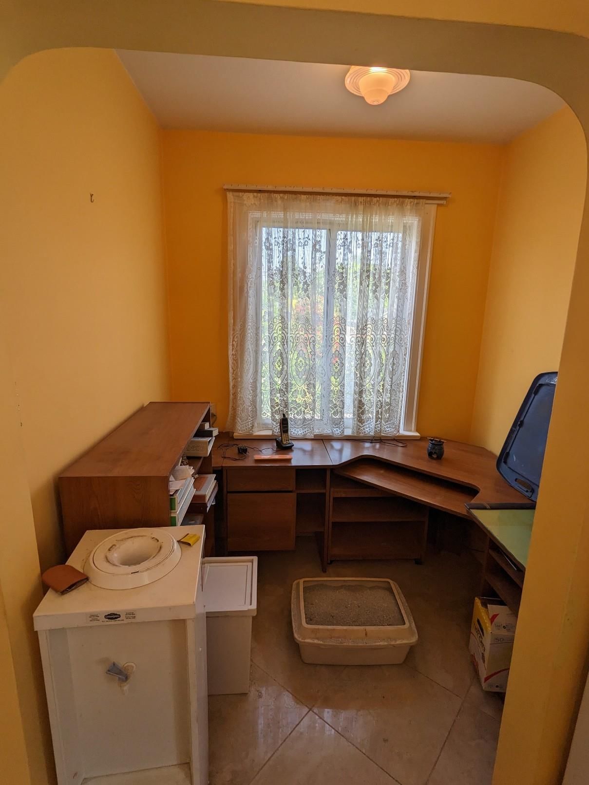 Listing Image 10
