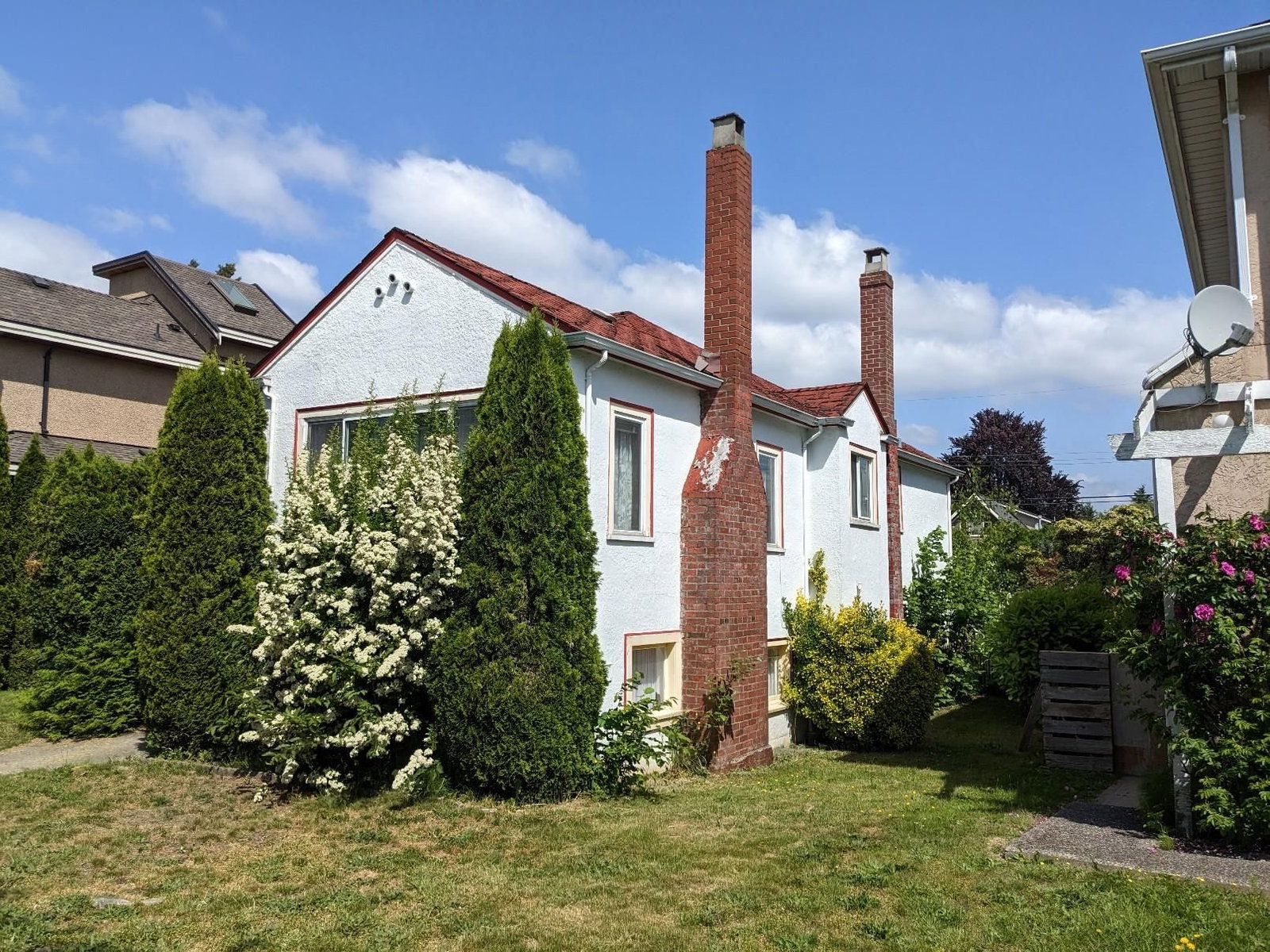 Listing Image 4
