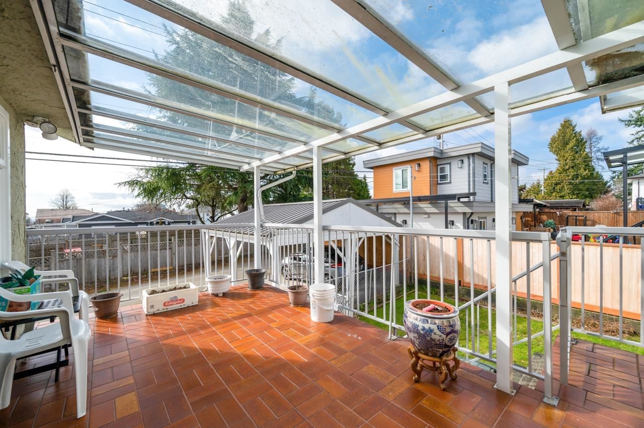 Listing Image 11