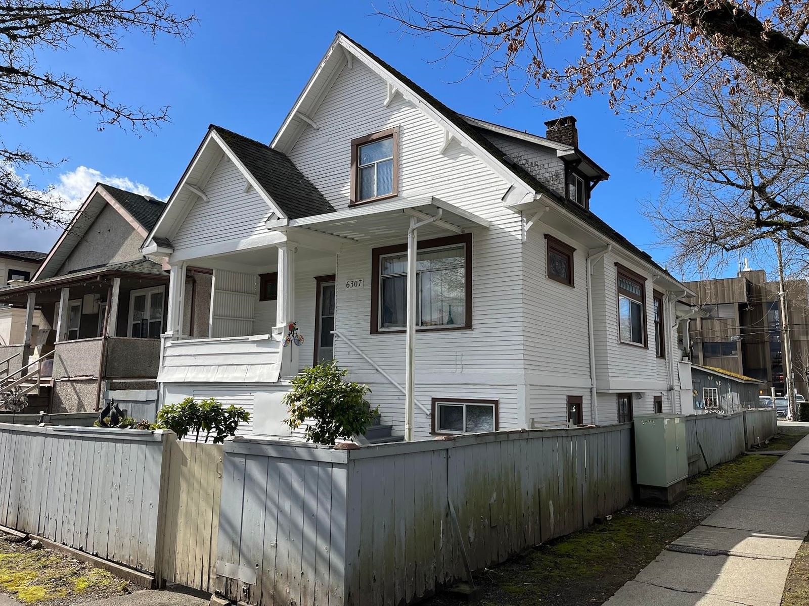 Listing Image 1