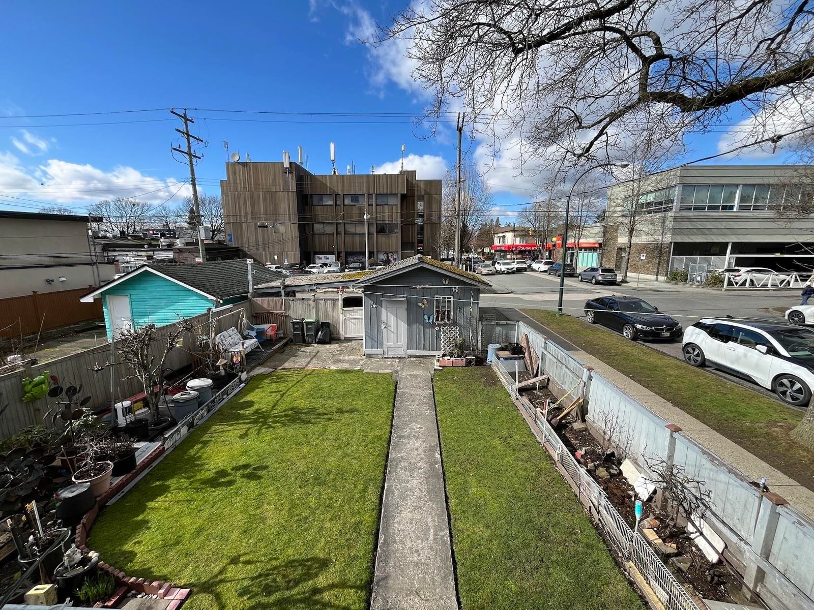 Listing Image 10