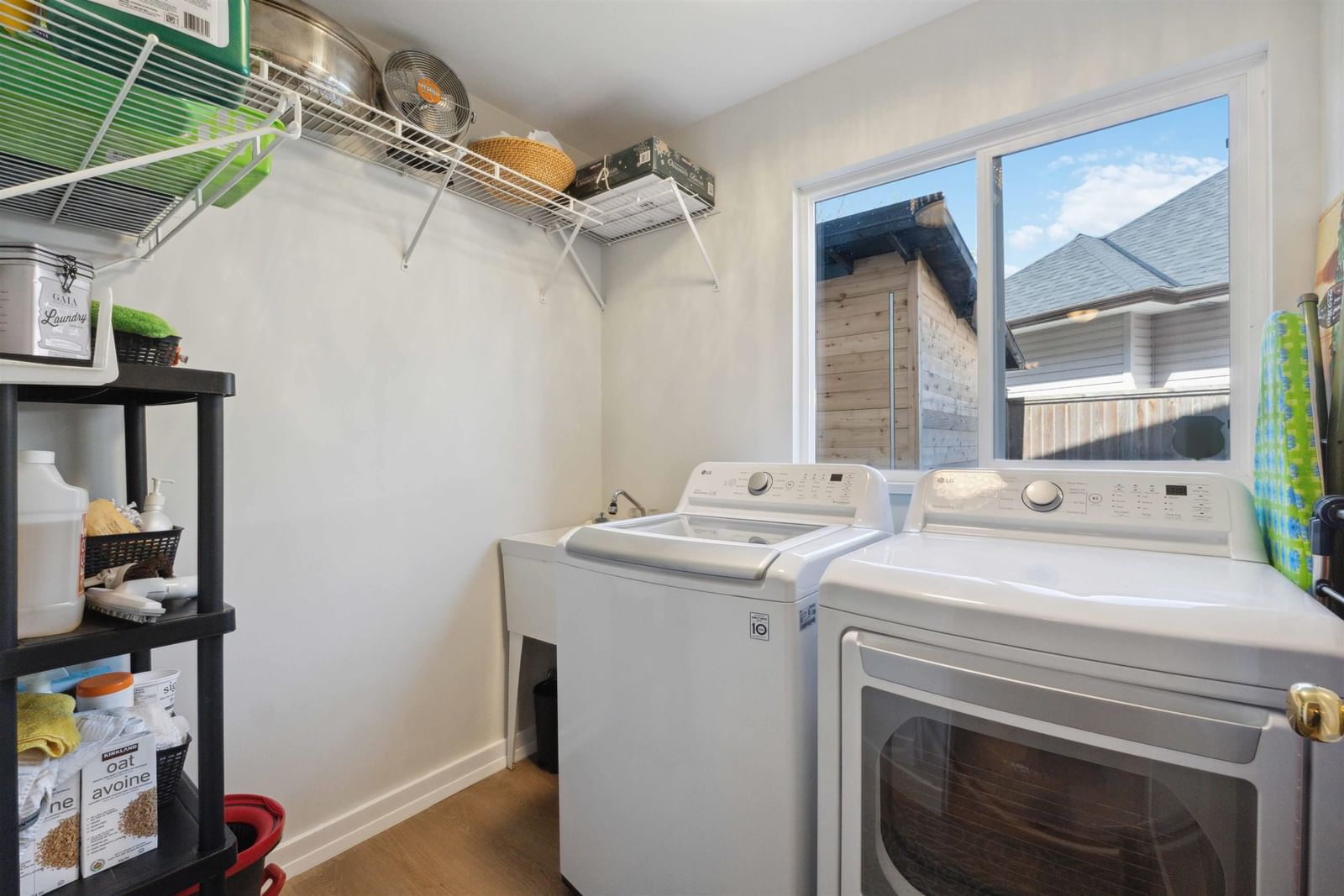 Listing Image 14