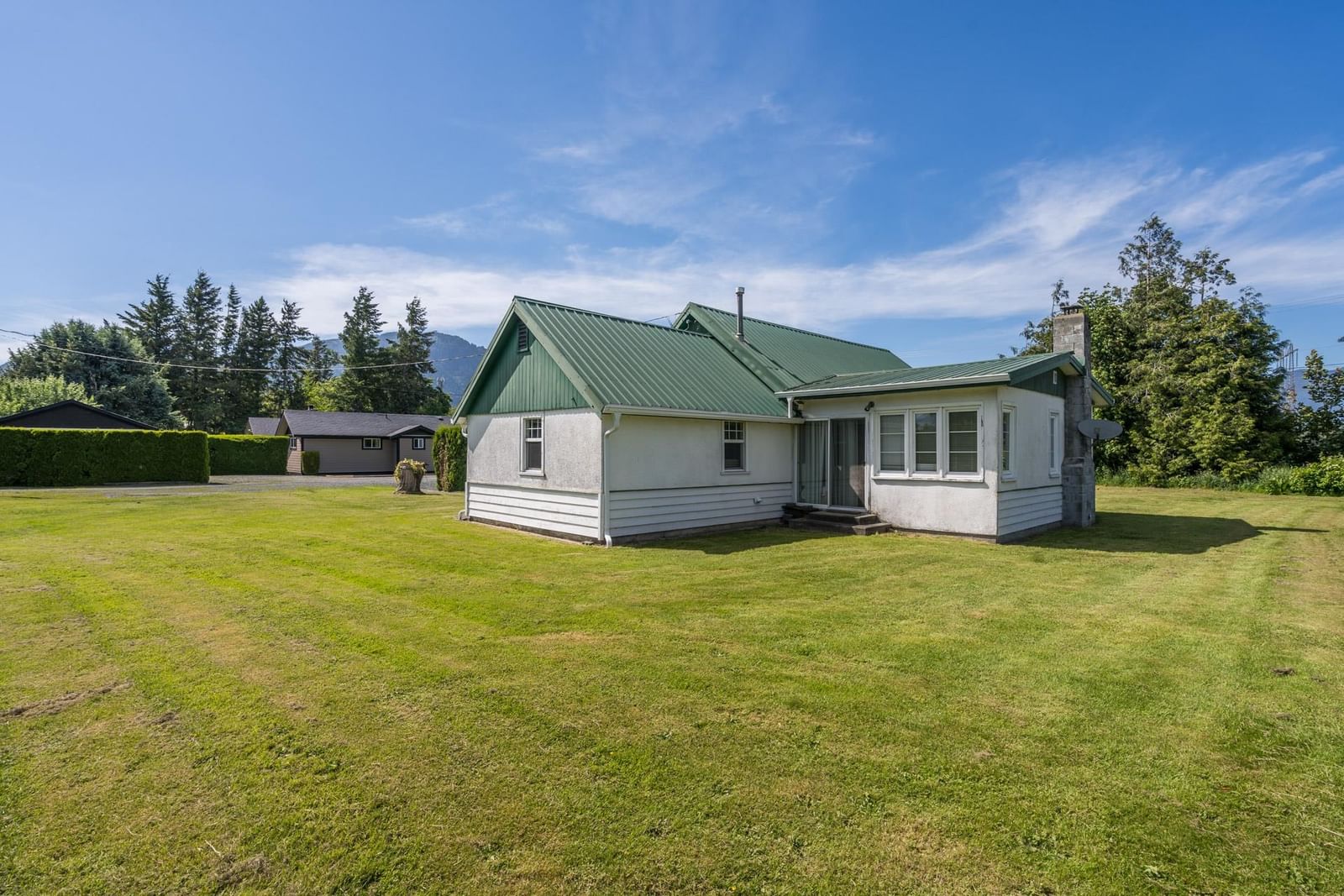 Listing Image 28
