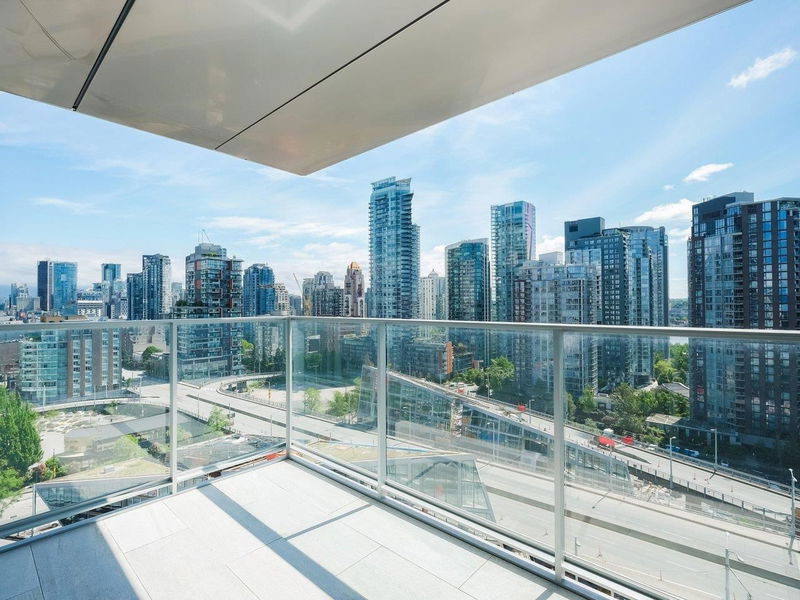 1480 Howe Street #2102, Vancouver, British Columbia (MLS R2894730)