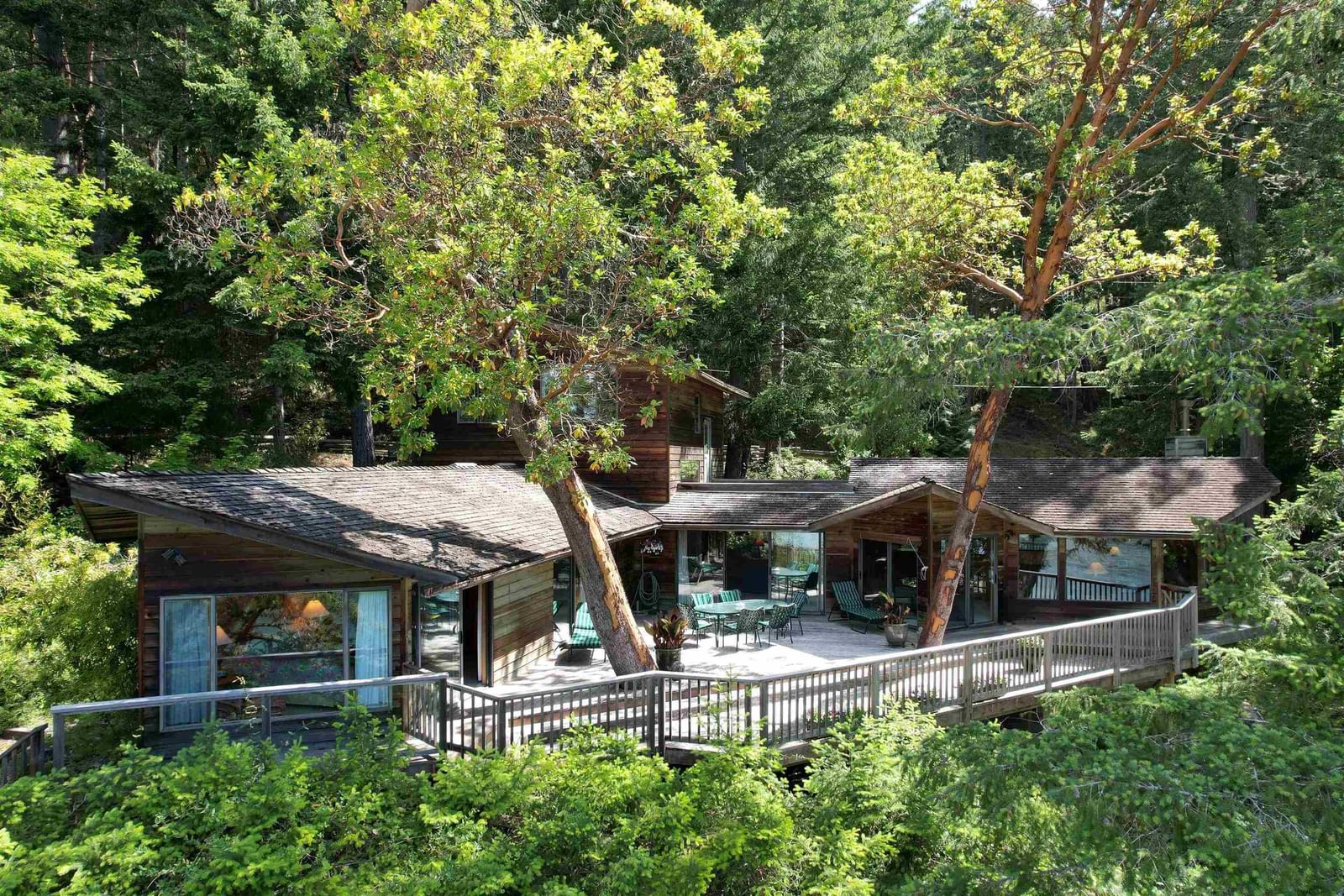 Listing Image 5
