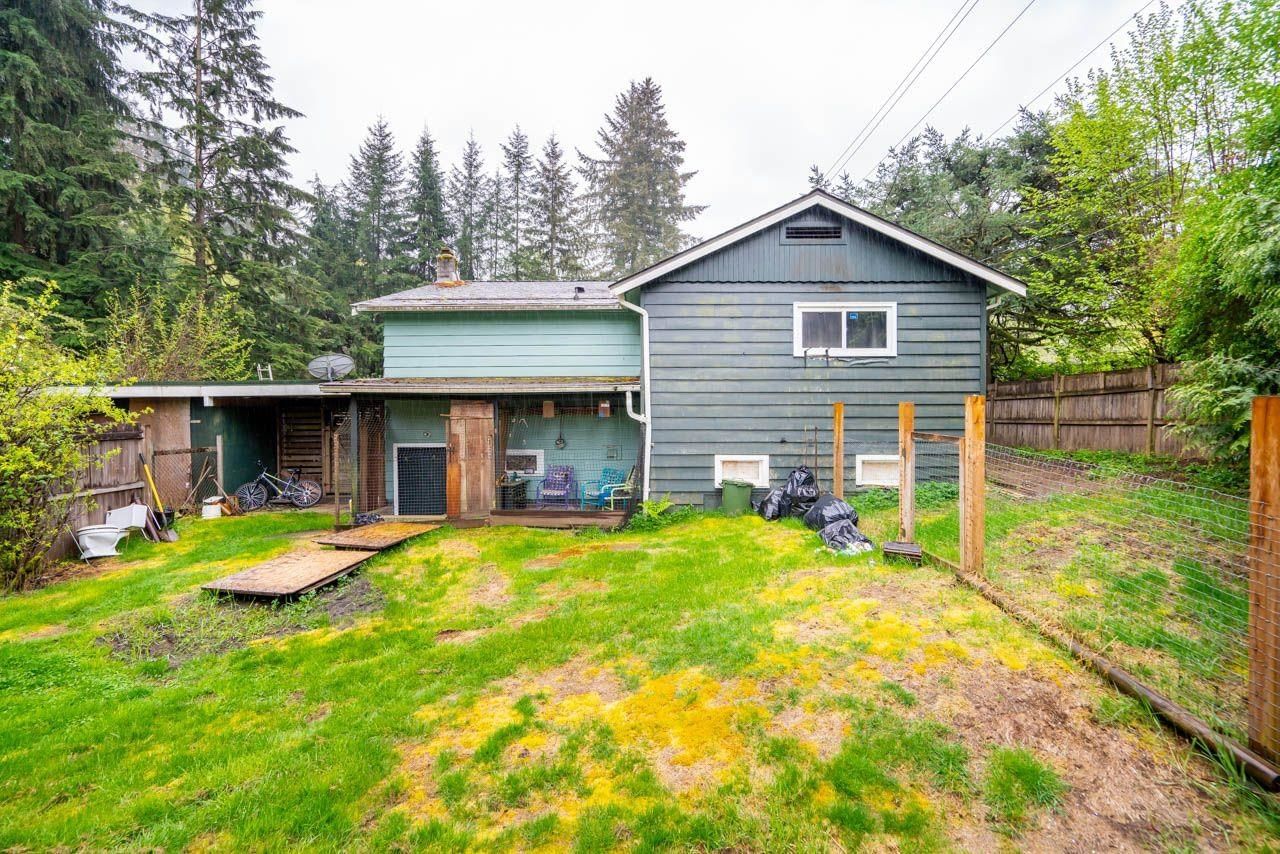 Listing Image 4