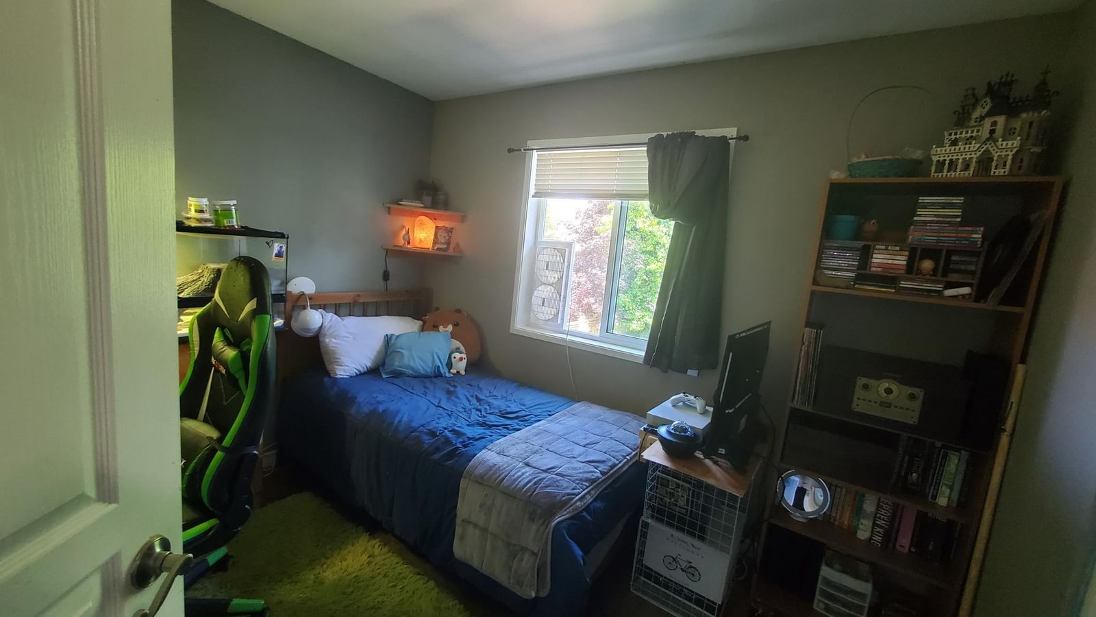 Listing Image 15