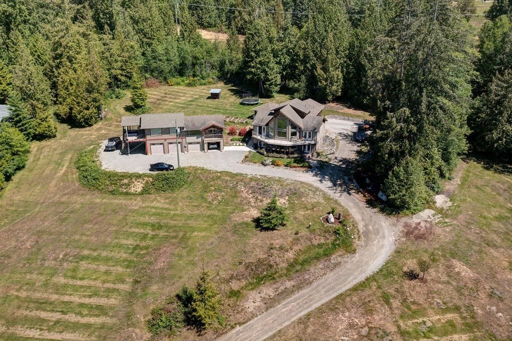 Listing Image 8